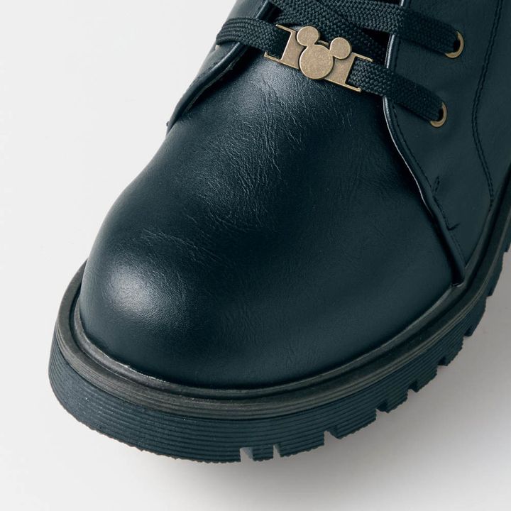 スパイク付きレースアップブーツ つま先