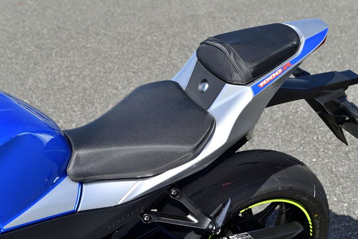 【Historic Bikes／SUZUKI GSX-R1000R ABS】直4等間隔爆発エンジンの魅力