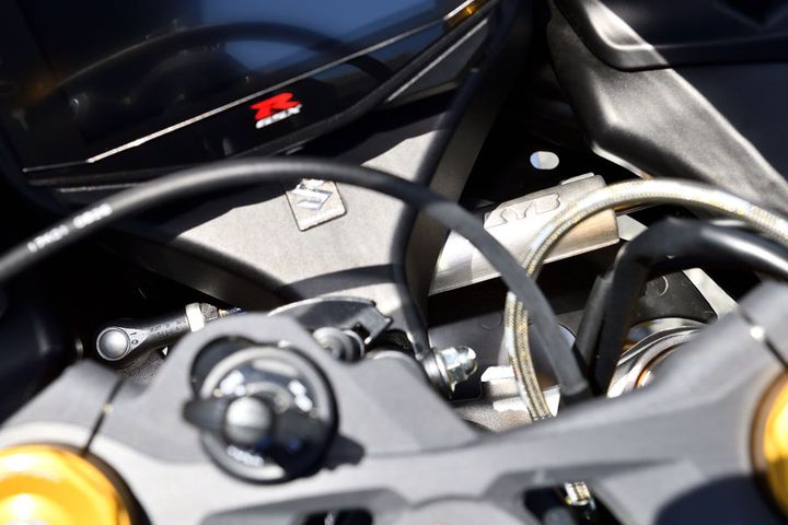 【Historic Bikes／SUZUKI GSX-R1000R ABS】直4等間隔爆発エンジンの魅力