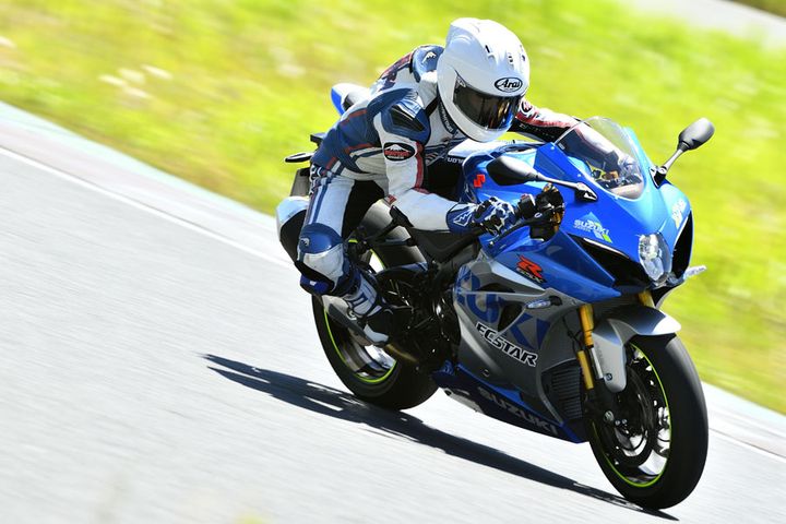 【Historic Bikes／SUZUKI GSX-R1000R ABS】直4等間隔爆発エンジンの魅力
