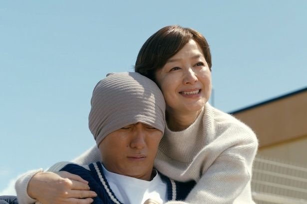 4位は新鋭、松谷鷹也と、鈴木京香がW主演を務めた『栄光のバックホーム』 [c]2025「栄光のバックホーム」製作委員会