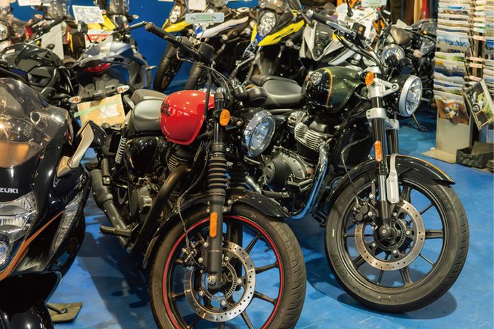 モトフィールド・ドッカーズ東京本店にてROYAL ENFIELD TOKYO BAY発進！