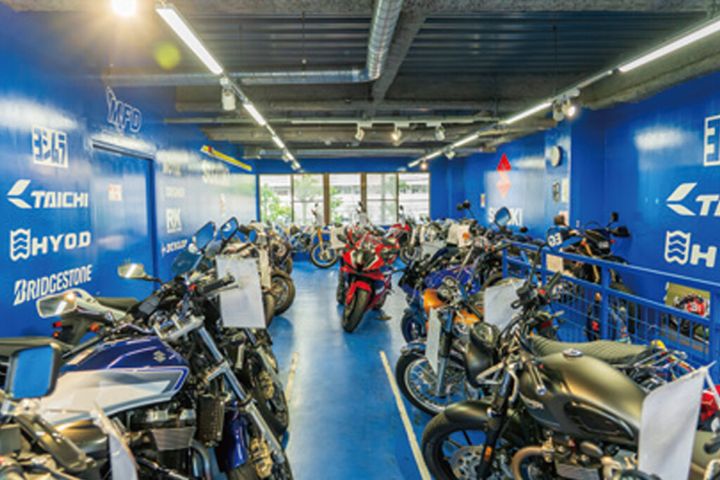 モトフィールド・ドッカーズ東京本店にてROYAL ENFIELD TOKYO BAY発進！