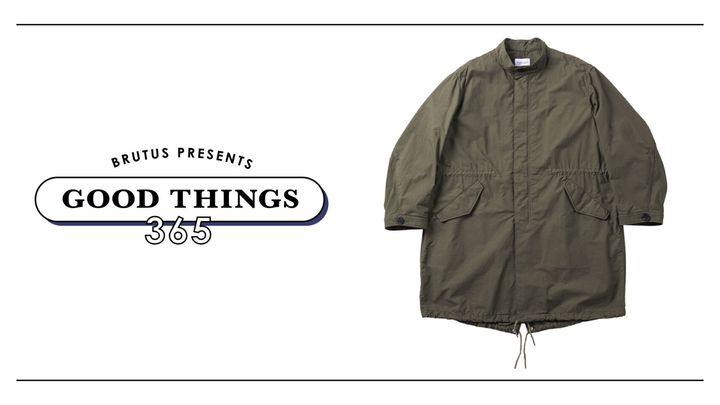 〈ジバンシィ by サラ・バートン〉のフィッシュテールコート