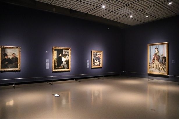 第1章「室内の肖像――創作の空間で／モデルを映し出す部屋で」