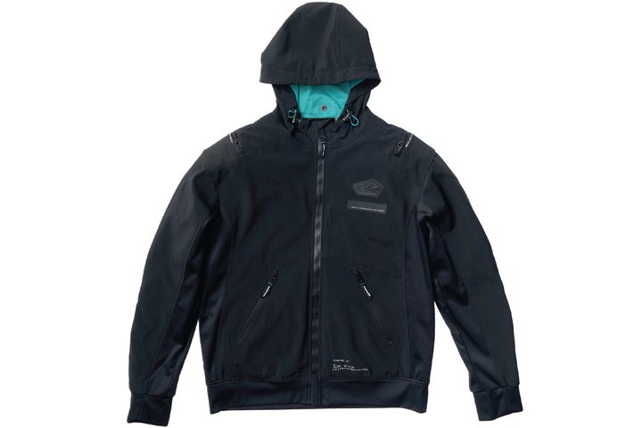 わずか100gの保温力！アルパインスターズの着脱式ベスト付き「MOBLAST WP JACKET」が冬ツーリングに最強｜2025年秋冬アイテム