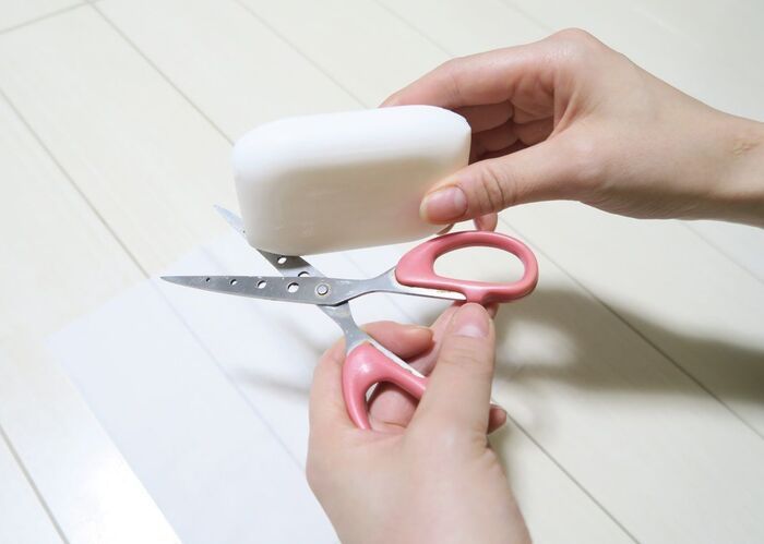 使い切れない「固形石けん」が家中で大活躍！まさかの使い道があるんです♪