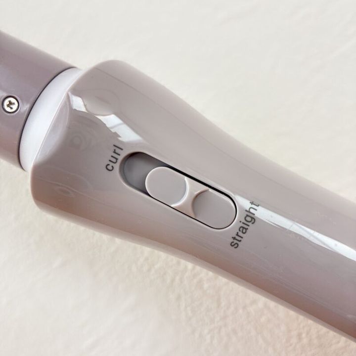 3COINS「マイナスイオン2WAYヘアアイロン」のモード切替スイッチ