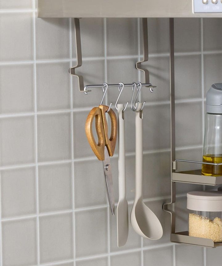 画像1: 出典：3COINS