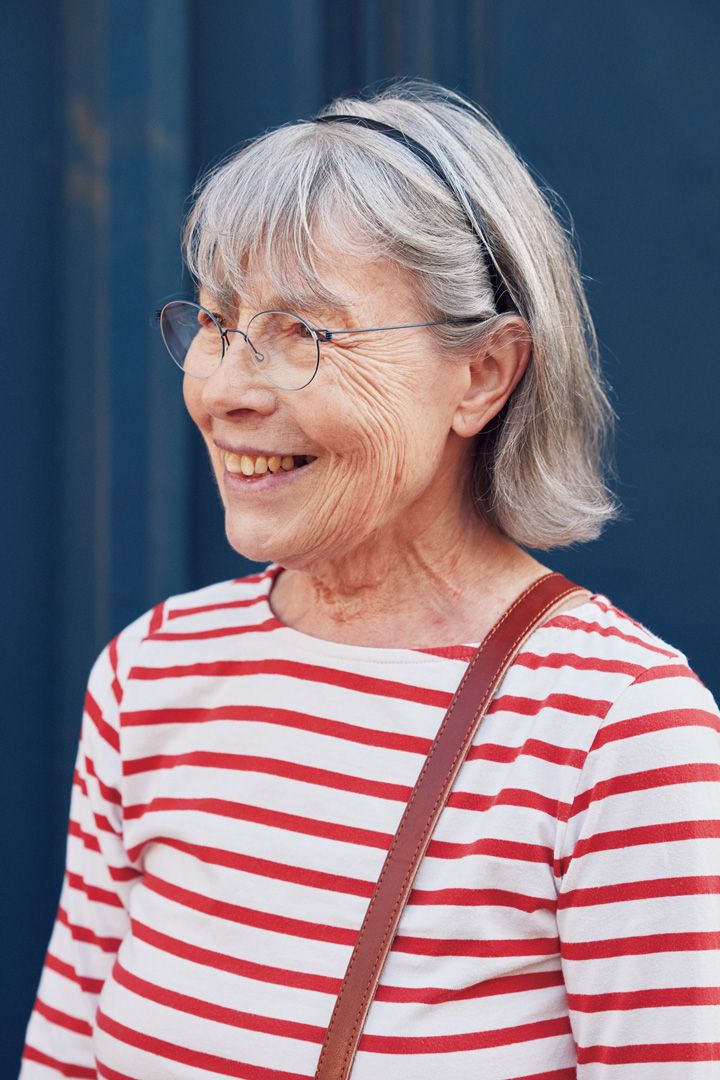 素敵に年齢と重ねるとはまさにこのこと！パリで見つけた大人な女性のヘアスタイル4選