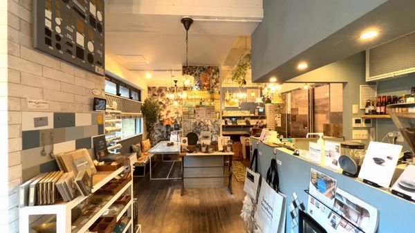 「友安製作所とハンバーガー」インテリア