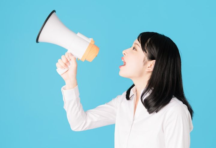 「声が大きい」ことのメリット・デメリットって？