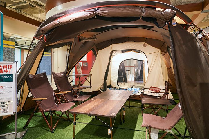 「イワタニが本気出した」カセットガスで手軽に暖炉の炎が楽しめるアイテムが神すぎる！