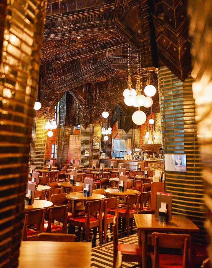 銀座『ビヤホールライオン 銀座七丁目店』の内観