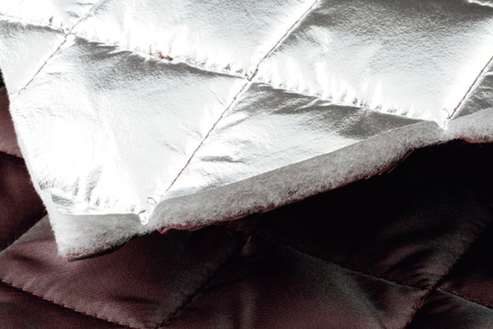 【革ジャンシーズン延命考察】革ジャン専用インナーで冬でも快適ツーリングを実現!?