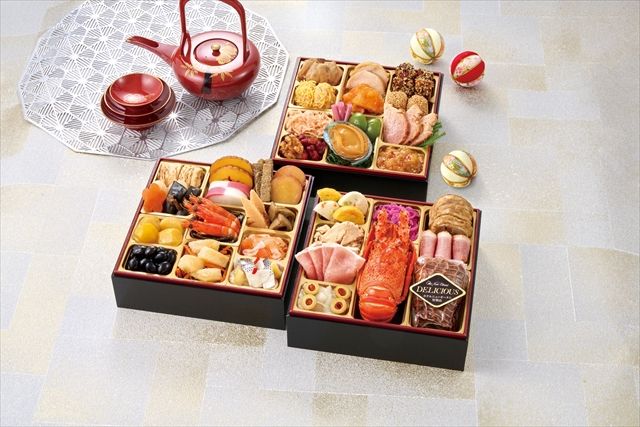 ホテルニューオータニ 和洋中三段重