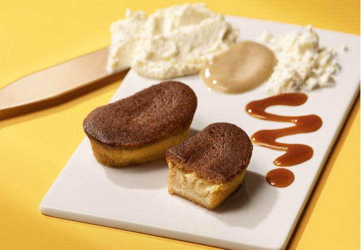 東京ばな奈ワールド「東京ばな奈のキャラメルチーズケーキ」断面