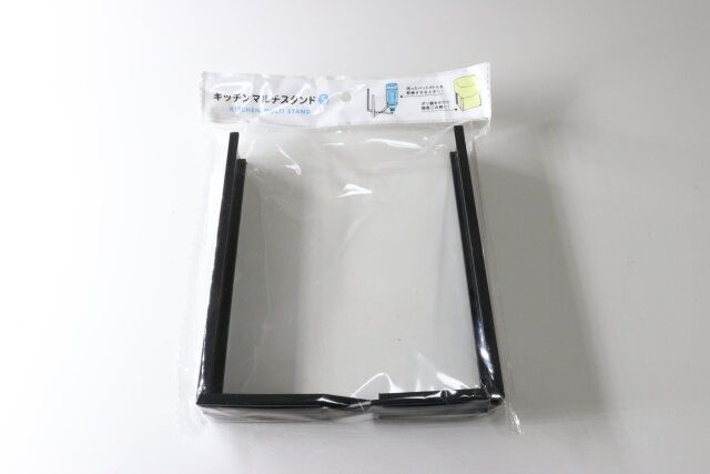ダイソーのキッチンマルチスタンド（S）のパッケージ