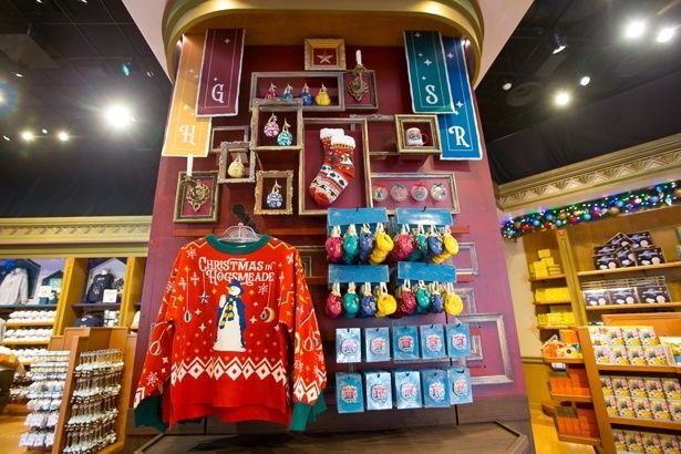 ハリー・ポッターのクリスマスグッズは温かみある色合いにほっこり