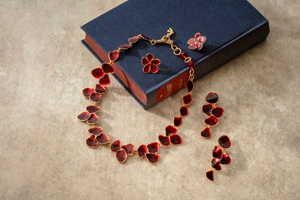 パリ発ジュエリーブランド「セシル・エ・ジャンヌ」の新作3種登場！受注会＆POP UPも