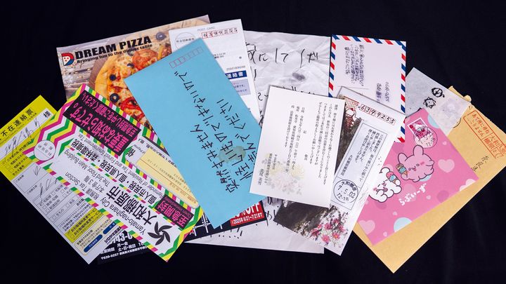 〈日本テレビ〉と〈第四境界〉の共同ブランド〈4x4 sect.〉の作品。