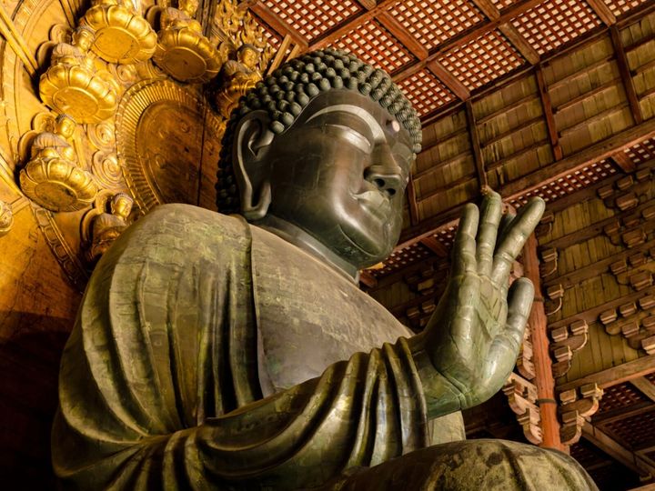 All About ニュース編集部が全国250人を対象に実施した「お土産に関するアンケート」の調査結果から、旅先で買いたい「奈良県のお土産」ランキングを発表！ 2位「まほろば大仏プリン（まほろば大仏プリン本舗）」を抑えた1位は？