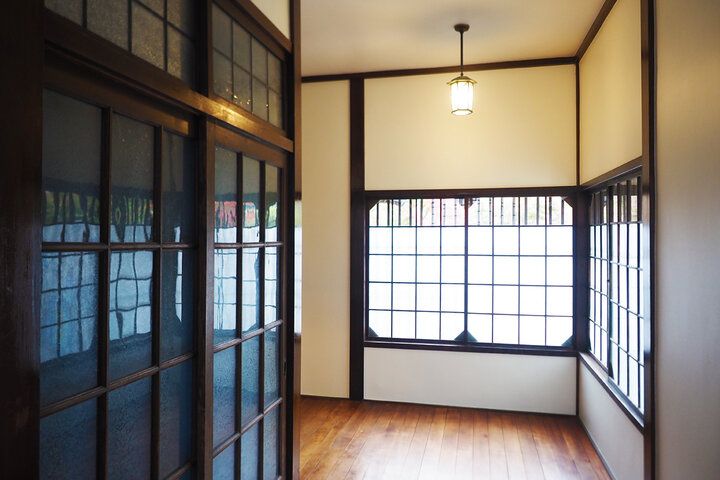 築100年の文化財で特別な和スイーツ体験を♪ 大正ロマンあふれる秘密のラウンジ「豊門会館」