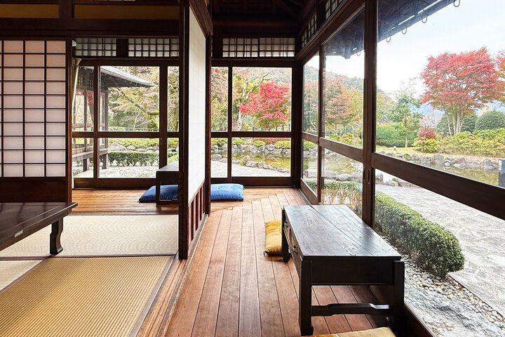 築100年の文化財で特別な和スイーツ体験を♪ 大正ロマンあふれる秘密のラウンジ「豊門会館」