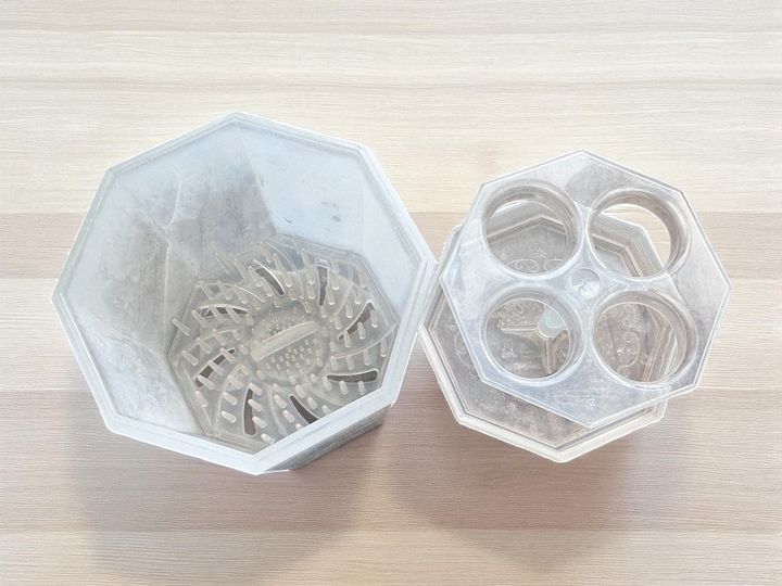 ダイソー「メイクブラシクリーナー」（JANコード：4550480331287）税込110円