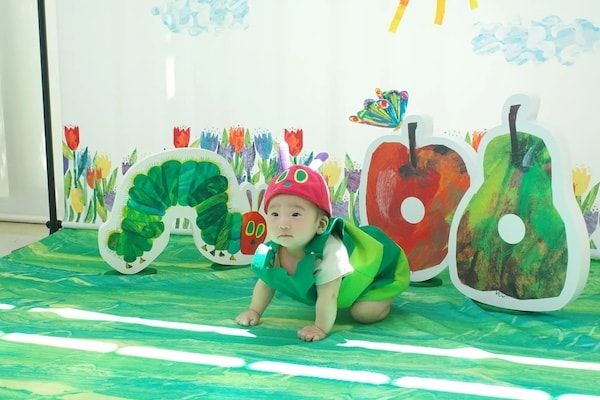 【福岡県福岡市】人気絵本『はらぺこあおむし』の世界を楽しめる撮影会を開催！親子で特別な1日を