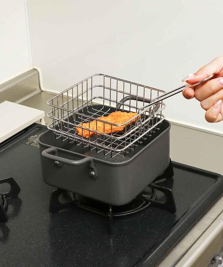 画像2: 出典：3COINS