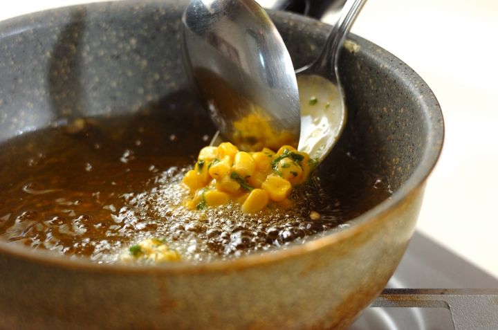 コーンのカレー風味かき揚げの作り方2