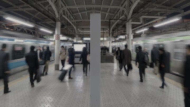 上野駅にて（画像はphotoACより）