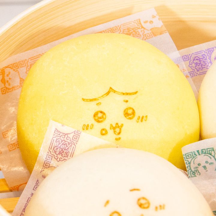 ハチワレのカレーまん