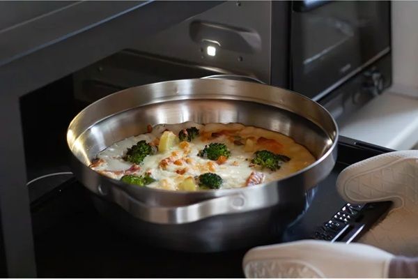 温かみのあるステンレス製の『かこい鍋』が誕生！一年中使える新定番