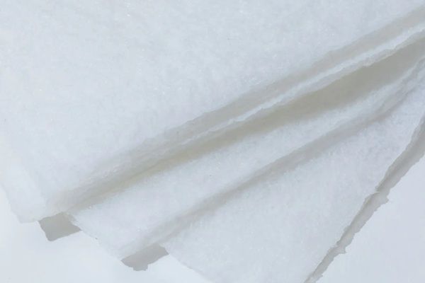 こんにゃく由来の植物繊維100％で作られた「つやの子 こんにゃく生タオル」、TVで紹介