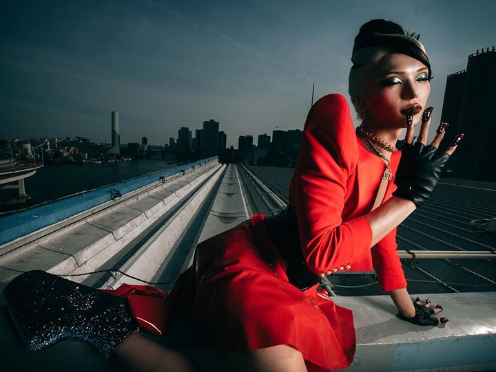 「自分の魅力は摩訶不思議さ」Zutti（ズッチ）が語る“人の常識を超えていく”表現哲学と、妥協しない仕事へのストイックなこだわり