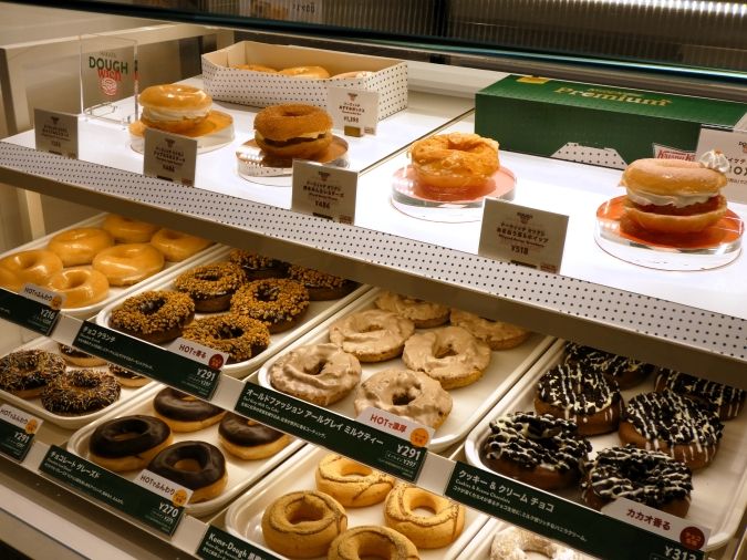 クリスピー・クリーム・ドーナツ アミュプラザ博多店 ショーケース