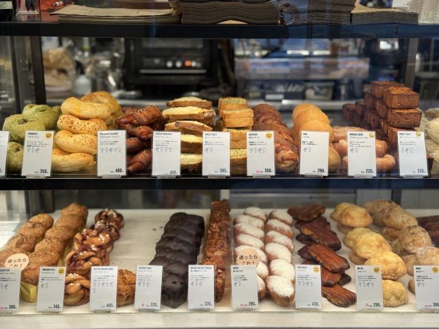 デュヌ・ラルテ 店内