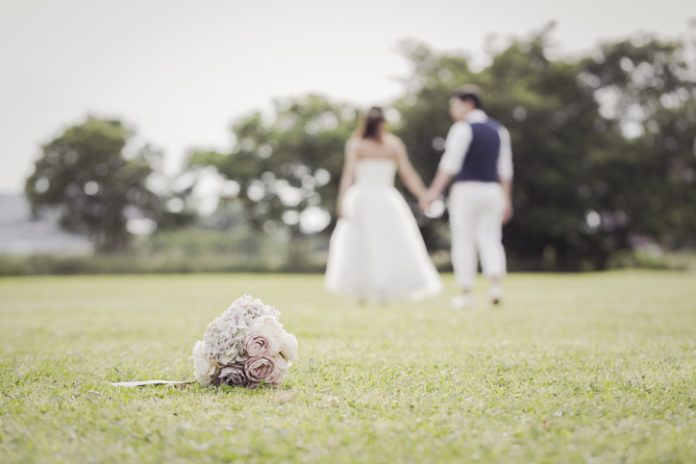 価値観が違うほど惹かれ合う？年の差カップルがうまくいく10の理由