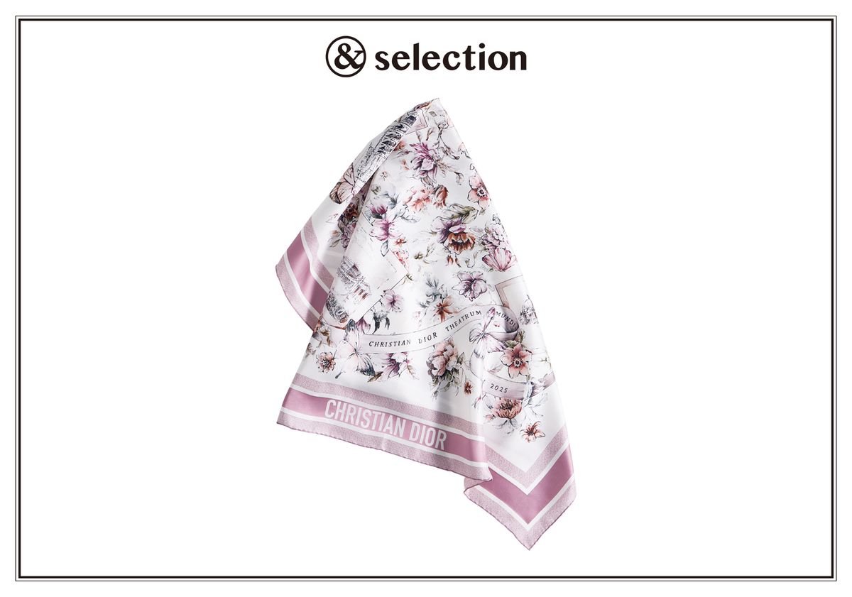 ディオール〉から、ローマのランドマークが描かれたエレガントな