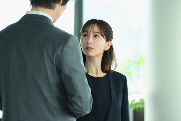 『フェイクマミー』第8話より （C）TBS width=