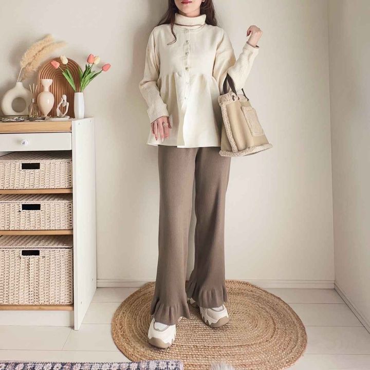 画像: ペプラムベストでかわいさを意識