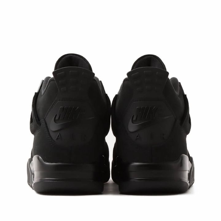 ジョーダンブランドの「ナイキ エア ジョーダン レトロ 4“ブラックキャット”」¥34,650