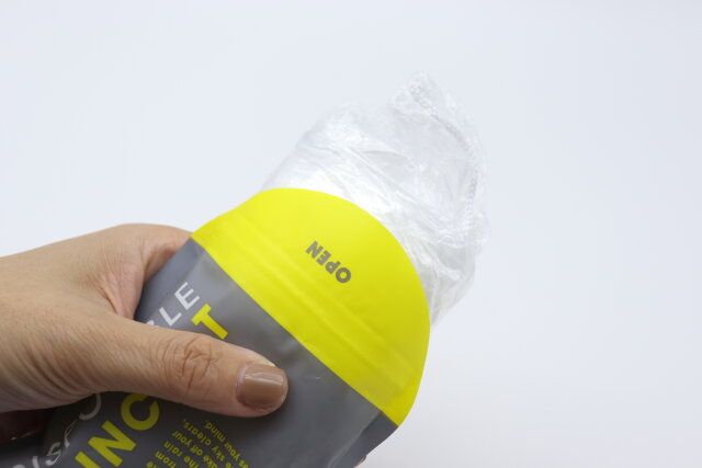 セリアのケース付きレインコート 大人用