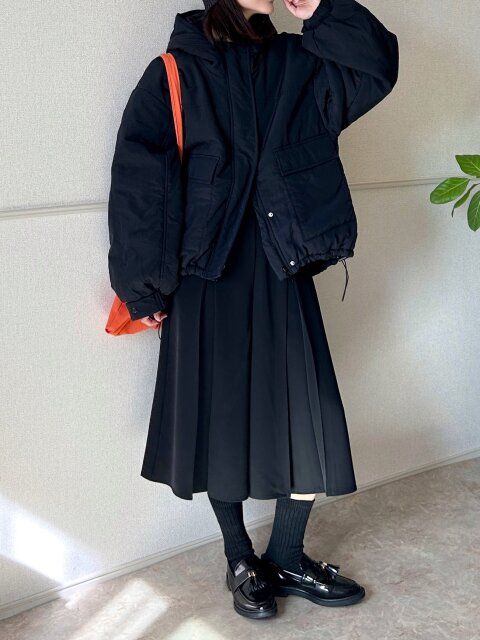 GUドレープキュロッツとブルゾンのアクティブコーデ