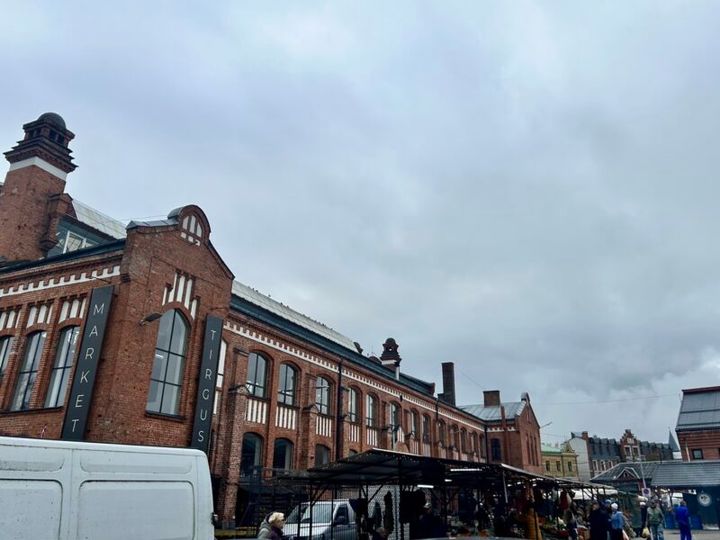 ラトビア・アーゲンカスカルンズ市場