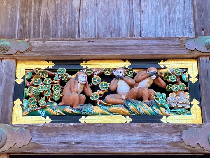 日光東照宮の彫刻そのまま！写真に撮りたくなる「日光みしまや」の人形焼【旅するデザイナーがおすすめするお土産たち！】