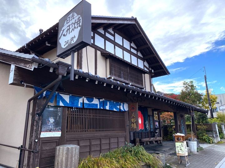 日光東照宮の彫刻そのまま！写真に撮りたくなる「日光みしまや」の人形焼【旅するデザイナーがおすすめするお土産たち！】