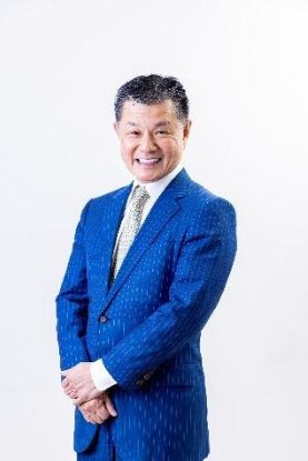 株式会社KMC小林整骨院グループ 総院長 小林英健さん